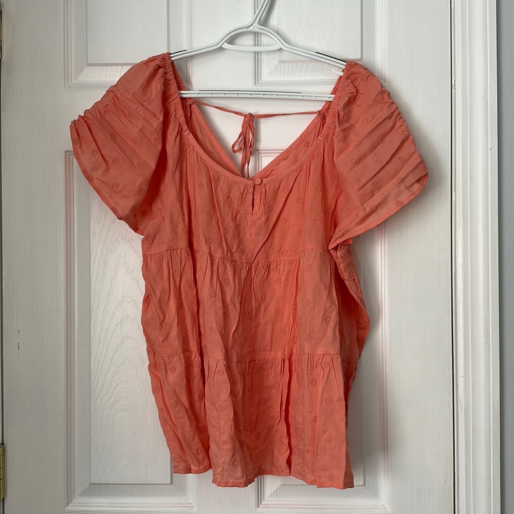 NWOT old navy blouse